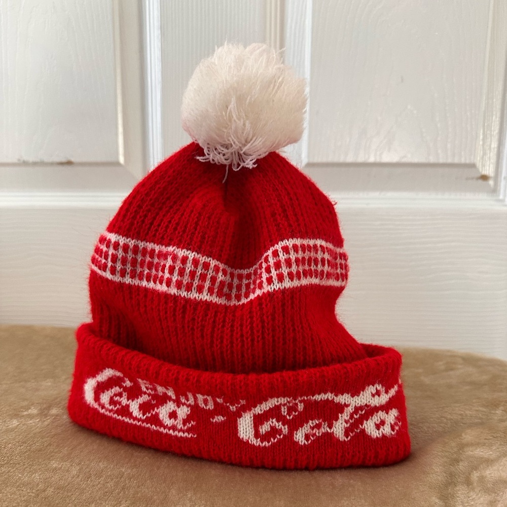 Vintage  Red and White Coca~Cola knit Pom-Pom Beanie Hat GUC